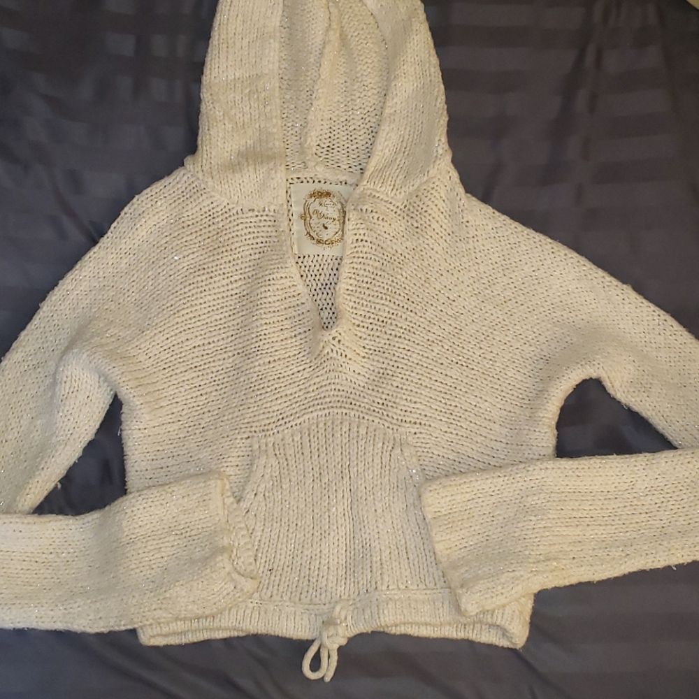 Knitted cropped hoodie